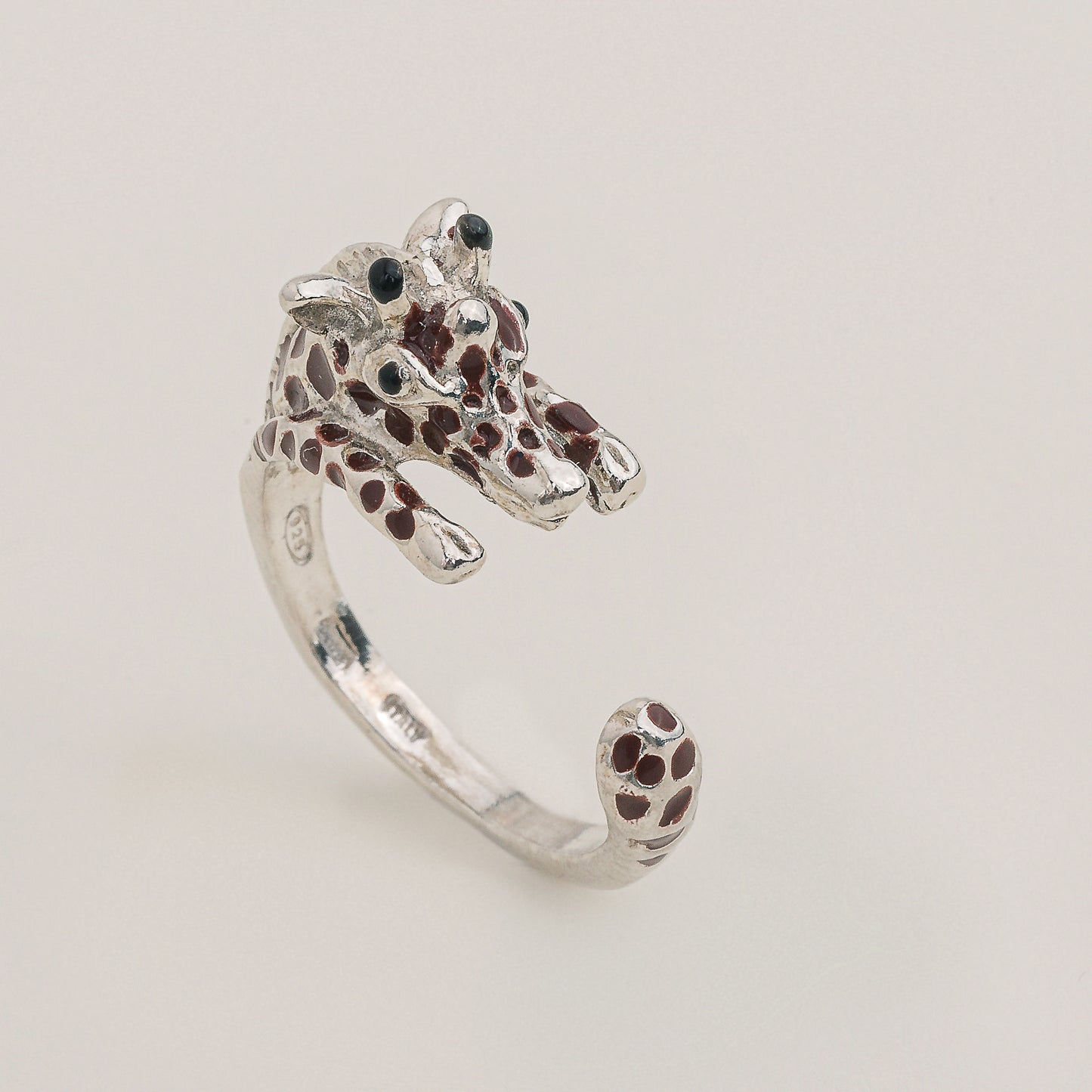 silver 925 ring hug giraffe